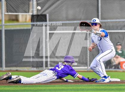 Thumbnail 1 in Hallsville vs. Decatur (Longview Lobo Invitational) photogallery.