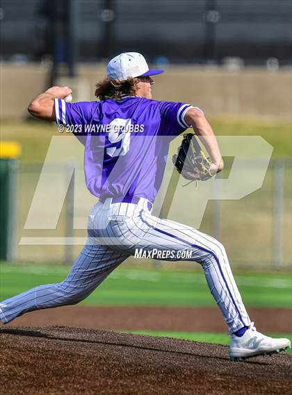 Thumbnail 1 in Hallsville vs. Decatur (Longview Lobo Invitational) photogallery.