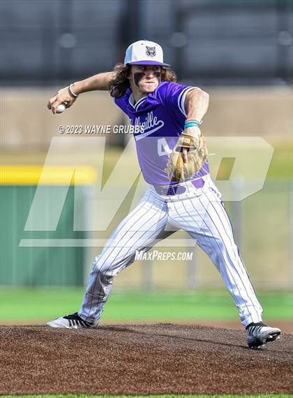 Thumbnail 2 in Hallsville vs. Decatur (Longview Lobo Invitational) photogallery.