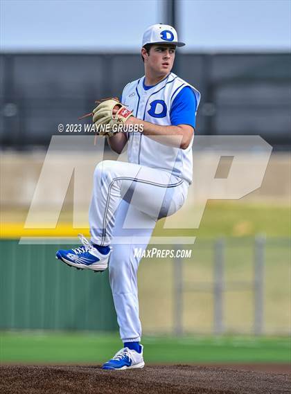 Thumbnail 3 in Hallsville vs. Decatur (Longview Lobo Invitational) photogallery.