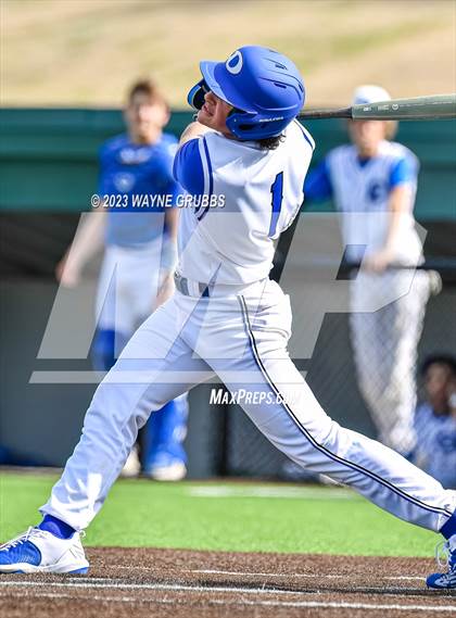 Thumbnail 2 in Hallsville vs. Decatur (Longview Lobo Invitational) photogallery.