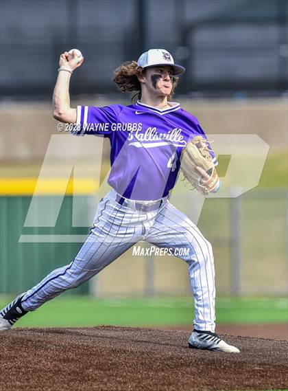 Thumbnail 1 in Hallsville vs. Decatur (Longview Lobo Invitational) photogallery.
