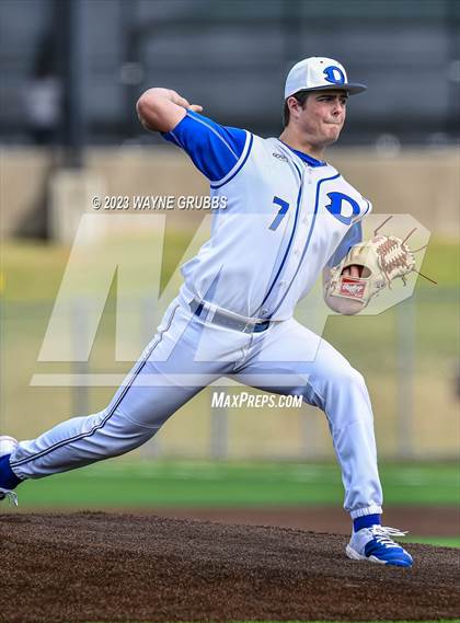 Thumbnail 1 in Hallsville vs. Decatur (Longview Lobo Invitational) photogallery.