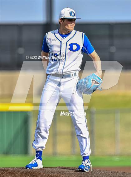 Thumbnail 3 in Hallsville vs. Decatur (Longview Lobo Invitational) photogallery.