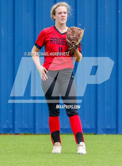 Thumbnail 3 in Tyler Legacy @ Sachse (UIL 6A Bi-District Playoff) photogallery.