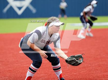 Thumbnail 3 in Tyler Legacy @ Sachse (UIL 6A Bi-District Playoff) photogallery.