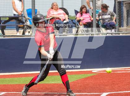 Thumbnail 2 in Tyler Legacy @ Sachse (UIL 6A Bi-District Playoff) photogallery.