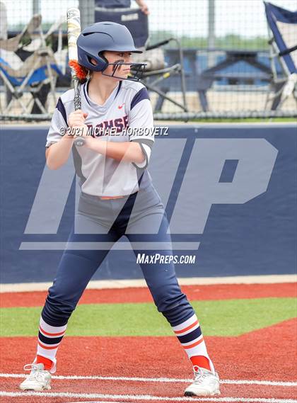 Thumbnail 2 in Tyler Legacy @ Sachse (UIL 6A Bi-District Playoff) photogallery.