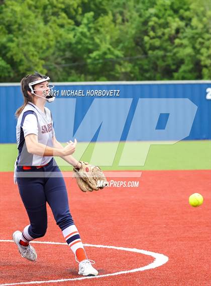 Thumbnail 3 in Tyler Legacy @ Sachse (UIL 6A Bi-District Playoff) photogallery.
