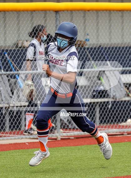 Thumbnail 1 in Tyler Legacy @ Sachse (UIL 6A Bi-District Playoff) photogallery.