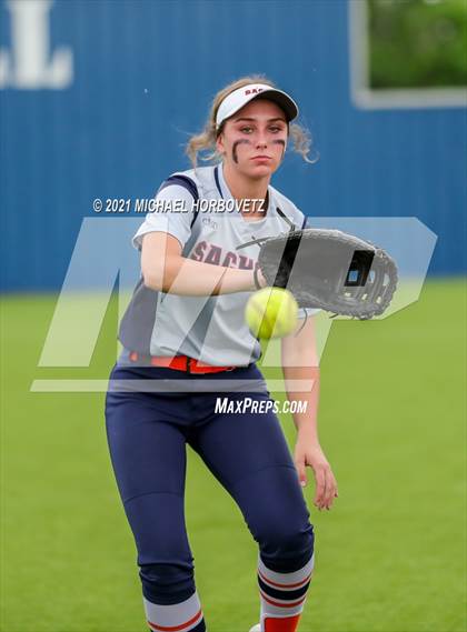 Thumbnail 2 in Tyler Legacy @ Sachse (UIL 6A Bi-District Playoff) photogallery.