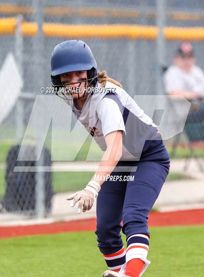 Thumbnail 2 in Tyler Legacy @ Sachse (UIL 6A Bi-District Playoff) photogallery.