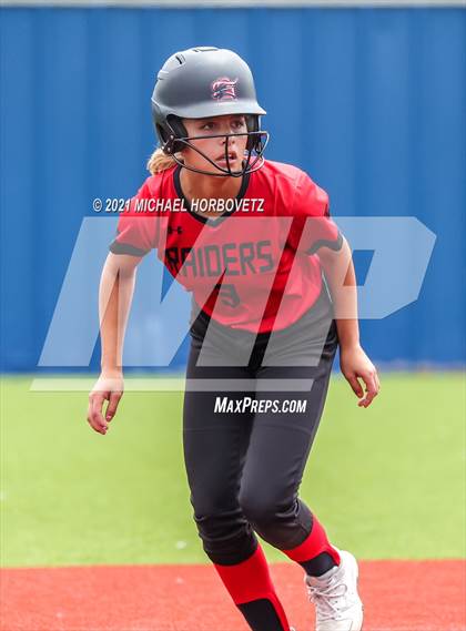 Thumbnail 1 in Tyler Legacy @ Sachse (UIL 6A Bi-District Playoff) photogallery.