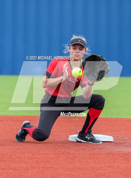 Thumbnail 3 in Tyler Legacy @ Sachse (UIL 6A Bi-District Playoff) photogallery.