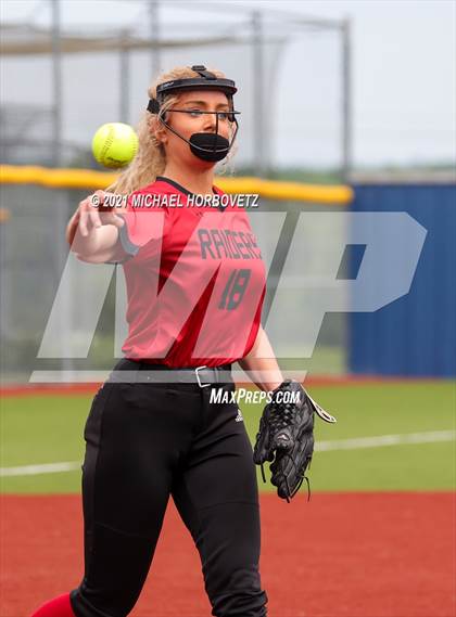 Thumbnail 2 in Tyler Legacy @ Sachse (UIL 6A Bi-District Playoff) photogallery.