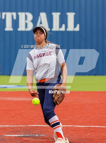 Thumbnail 1 in Tyler Legacy @ Sachse (UIL 6A Bi-District Playoff) photogallery.