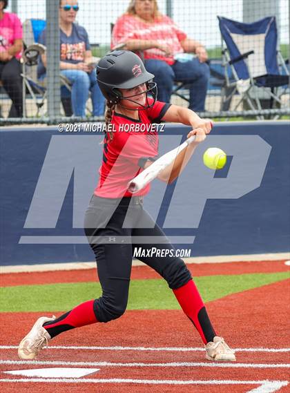 Thumbnail 2 in Tyler Legacy @ Sachse (UIL 6A Bi-District Playoff) photogallery.