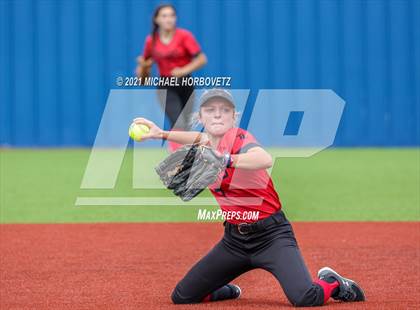 Thumbnail 2 in Tyler Legacy @ Sachse (UIL 6A Bi-District Playoff) photogallery.