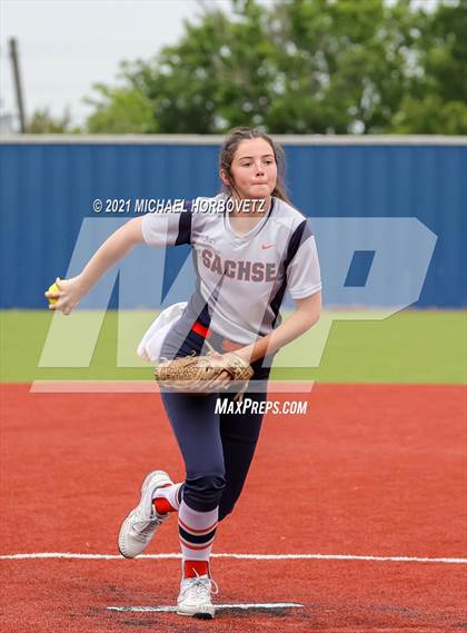 Thumbnail 1 in Tyler Legacy @ Sachse (UIL 6A Bi-District Playoff) photogallery.