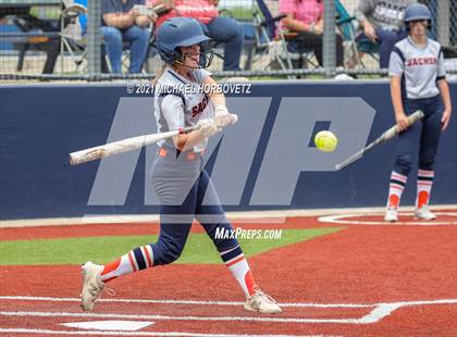 Thumbnail 3 in Tyler Legacy @ Sachse (UIL 6A Bi-District Playoff) photogallery.