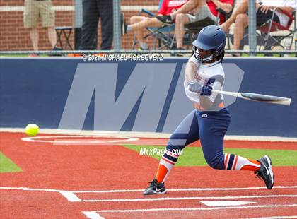 Thumbnail 3 in Tyler Legacy @ Sachse (UIL 6A Bi-District Playoff) photogallery.
