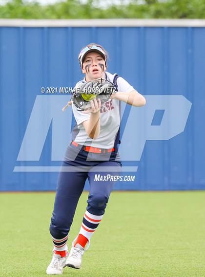 Thumbnail 2 in Tyler Legacy @ Sachse (UIL 6A Bi-District Playoff) photogallery.