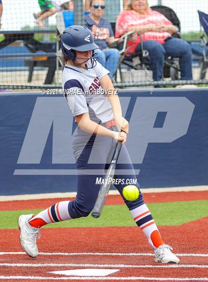 Thumbnail 2 in Tyler Legacy @ Sachse (UIL 6A Bi-District Playoff) photogallery.