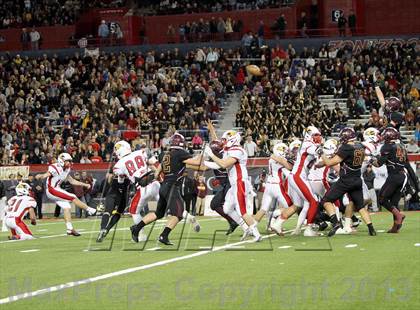 Thumbnail 1 in Salpointe Catholic vs. Chaparral (AIA D2 Final) photogallery.