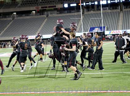 Thumbnail 2 in Salpointe Catholic vs. Chaparral (AIA D2 Final) photogallery.