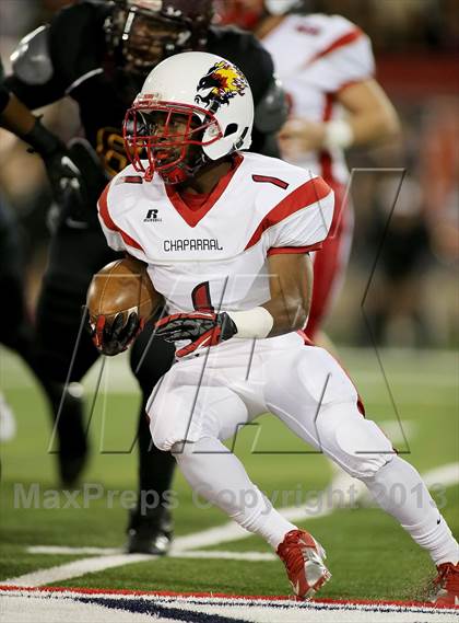Thumbnail 2 in Salpointe Catholic vs. Chaparral (AIA D2 Final) photogallery.