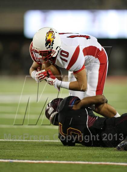 Thumbnail 2 in Salpointe Catholic vs. Chaparral (AIA D2 Final) photogallery.