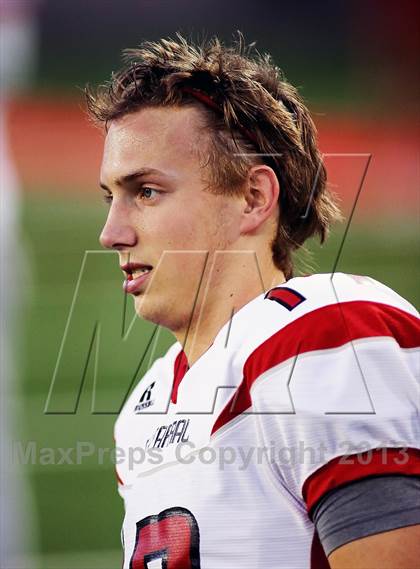 Thumbnail 2 in Salpointe Catholic vs. Chaparral (AIA D2 Final) photogallery.