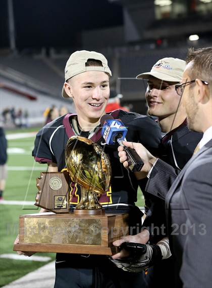 Thumbnail 2 in Salpointe Catholic vs. Chaparral (AIA D2 Final) photogallery.