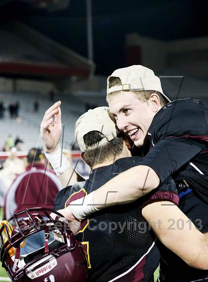 Thumbnail 3 in Salpointe Catholic vs. Chaparral (AIA D2 Final) photogallery.