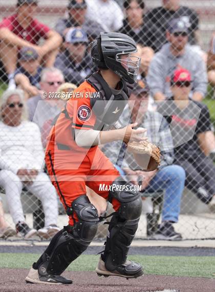 Thumbnail 3 in Huntington Beach vs. JSerra Catholic (CIF SoCal Regional D1 Final) photogallery.