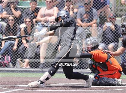 Thumbnail 3 in Huntington Beach vs. JSerra Catholic (CIF SoCal Regional D1 Final) photogallery.