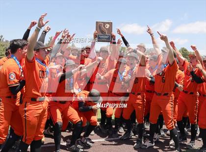 Thumbnail 3 in Huntington Beach vs. JSerra Catholic (CIF SoCal Regional D1 Final) photogallery.