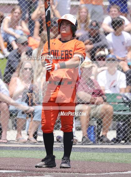 Thumbnail 3 in Huntington Beach vs. JSerra Catholic (CIF SoCal Regional D1 Final) photogallery.
