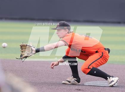 Thumbnail 1 in Huntington Beach vs. JSerra Catholic (CIF SoCal Regional D1 Final) photogallery.
