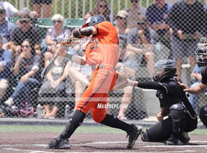 Thumbnail 3 in Huntington Beach vs. JSerra Catholic (CIF SoCal Regional D1 Final) photogallery.