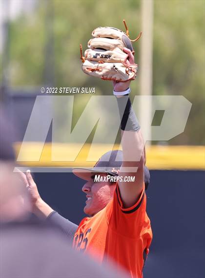 Thumbnail 1 in Huntington Beach vs. JSerra Catholic (CIF SoCal Regional D1 Final) photogallery.
