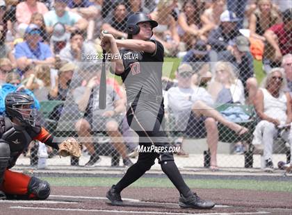 Thumbnail 3 in Huntington Beach vs. JSerra Catholic (CIF SoCal Regional D1 Final) photogallery.