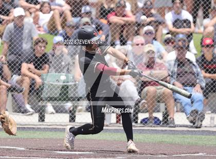 Thumbnail 3 in Huntington Beach vs. JSerra Catholic (CIF SoCal Regional D1 Final) photogallery.