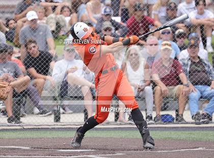 Thumbnail 3 in Huntington Beach vs. JSerra Catholic (CIF SoCal Regional D1 Final) photogallery.