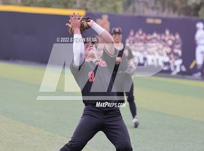 Thumbnail 2 in Huntington Beach vs. JSerra Catholic (CIF SoCal Regional D1 Final) photogallery.