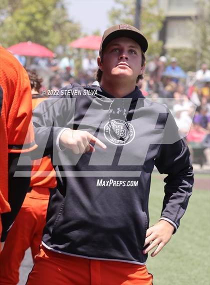 Thumbnail 3 in Huntington Beach vs. JSerra Catholic (CIF SoCal Regional D1 Final) photogallery.