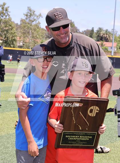 Thumbnail 3 in Huntington Beach vs. JSerra Catholic (CIF SoCal Regional D1 Final) photogallery.