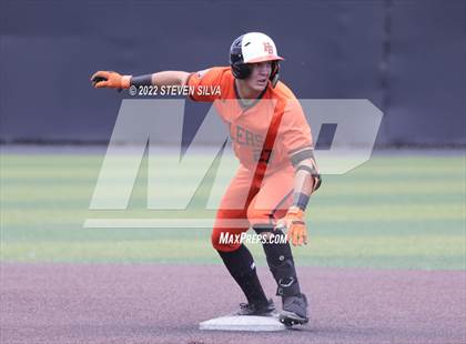 Thumbnail 2 in Huntington Beach vs. JSerra Catholic (CIF SoCal Regional D1 Final) photogallery.