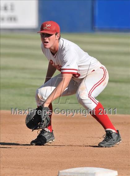Thumbnail 2 in JW North vs. Lakewood (CIF SS D1 Semifinal) photogallery.