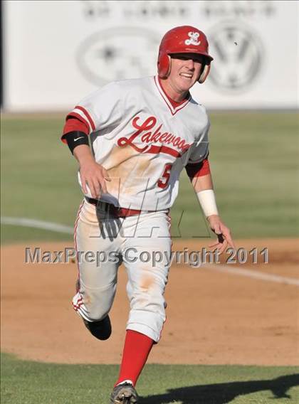 Thumbnail 3 in JW North vs. Lakewood (CIF SS D1 Semifinal) photogallery.
